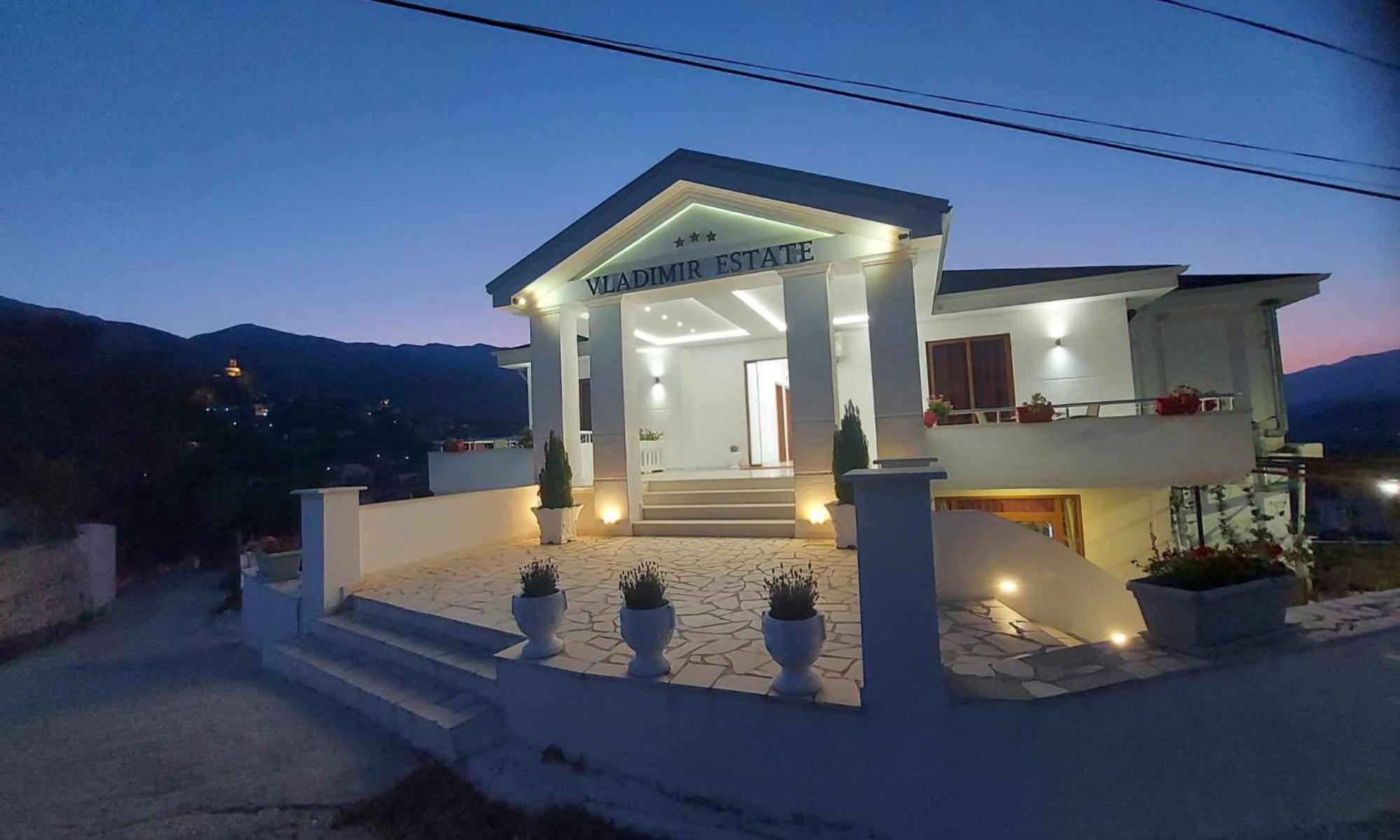Vladimir Estate Hotel Gjirokastra Kültér fotó